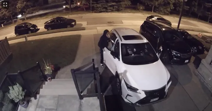 چگونه از خرید خودروهای دزدی در کانادا در امان بمانید؟